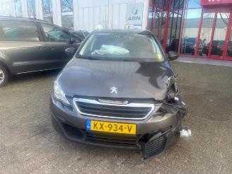 Vrakbiler auto Peugeot 308 308 SW (L4/L9/LC/LJ/LR), Combi 5-drs, 2014 / 2021 1.2 12V e-THP PureTech 110 2017/1