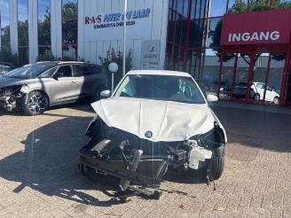 Uttjänta bilar auto Skoda Fabia Fabia IV (PJ3), Hatchback 5-drs, 2021 1.0 TSI 12V 2024/3