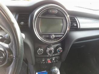 Mini Cooper Mini (F56), Hatchback 3-drs, 2013 1.5 12V Cooper picture 14