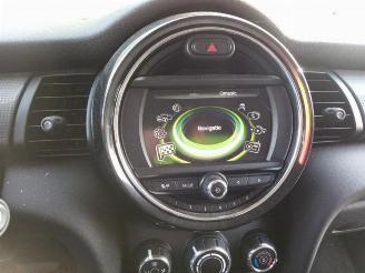 Mini Cooper Mini (F56), Hatchback 3-drs, 2013 1.5 12V Cooper picture 20