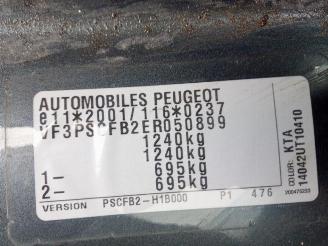 Peugeot 108 108, Hatchback, 2014 1.0 12V picture 11