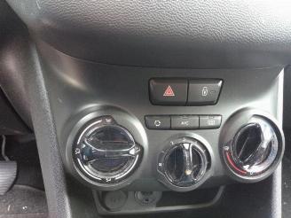 Peugeot 208 208 I (CA/CC/CK/CL), Hatchback, 2012 / 2019 1.2 Vti 12V PureTech 82 picture 10