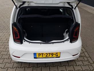 Volkswagen Up! 1.0 EcoFuel move up! picture 19