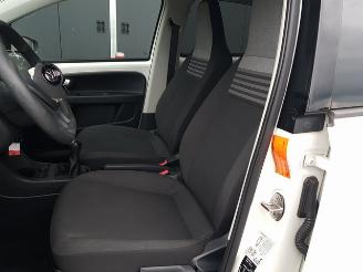 Volkswagen Up! 1.0 EcoFuel move up! picture 13