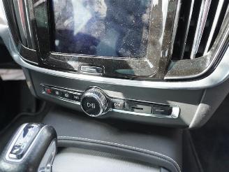 Volvo V-90 2.0 T4 picture 9