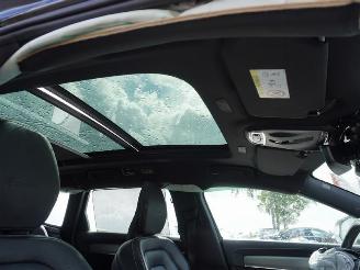 Volvo V-90 2.0 T4 picture 11