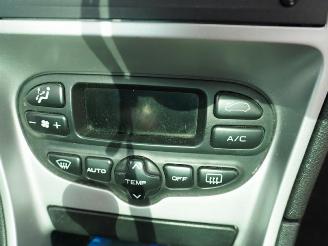 Peugeot 307 CC 1.6 picture 6