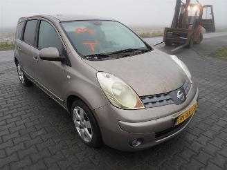Nissan Note 1.4 16v picture 4