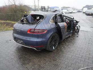 Démontage voiture Porsche Macan 3.0 S Diesel 2014/5