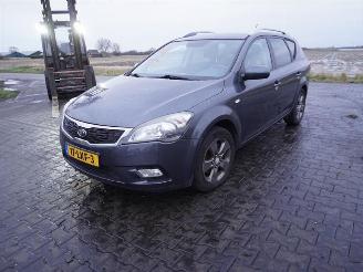 Kia Cee d SPORTY WAGON 1.4 16V picture 3