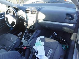 Volkswagen Jetta 1.9 TDi picture 5