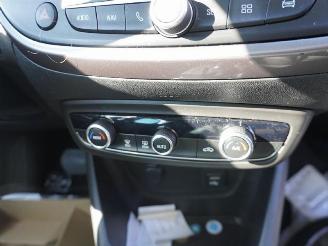 Opel Crossland 1.2 Turbo picture 6