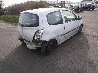 Vrakbiler auto Renault Twingo 1.5 dCi 2011/2