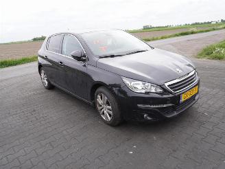Peugeot 308 1.6 HDi picture 4