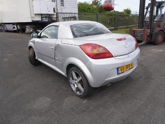 Opel Tigra 1.4 16v picture 2