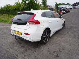 Auto da rottamare Volvo V-40 1.6 T4 2012/10