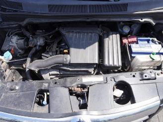 Opel Agila 1.0 12v picture 9