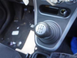 Opel Agila 1.0 12v picture 7