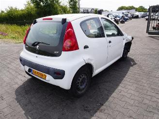 Autoverwertung Peugeot 107 1.0 12v 2010/1