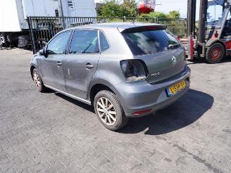 Volkswagen Polo 1.2 TSi picture 2