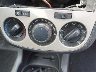 Opel Corsa 1.2 picture 6