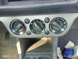 Suzuki Swift 1.3 VVT picture 6