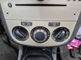 Opel Corsa 1.2 16V picture 6