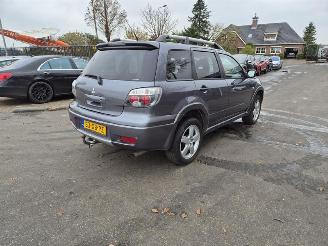 Vrakbiler auto Mitsubishi Outlander 2.4 16v 4x4 2007/4