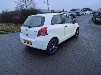 Auto da rottamare Toyota Yaris 1.0 12v 2006/2