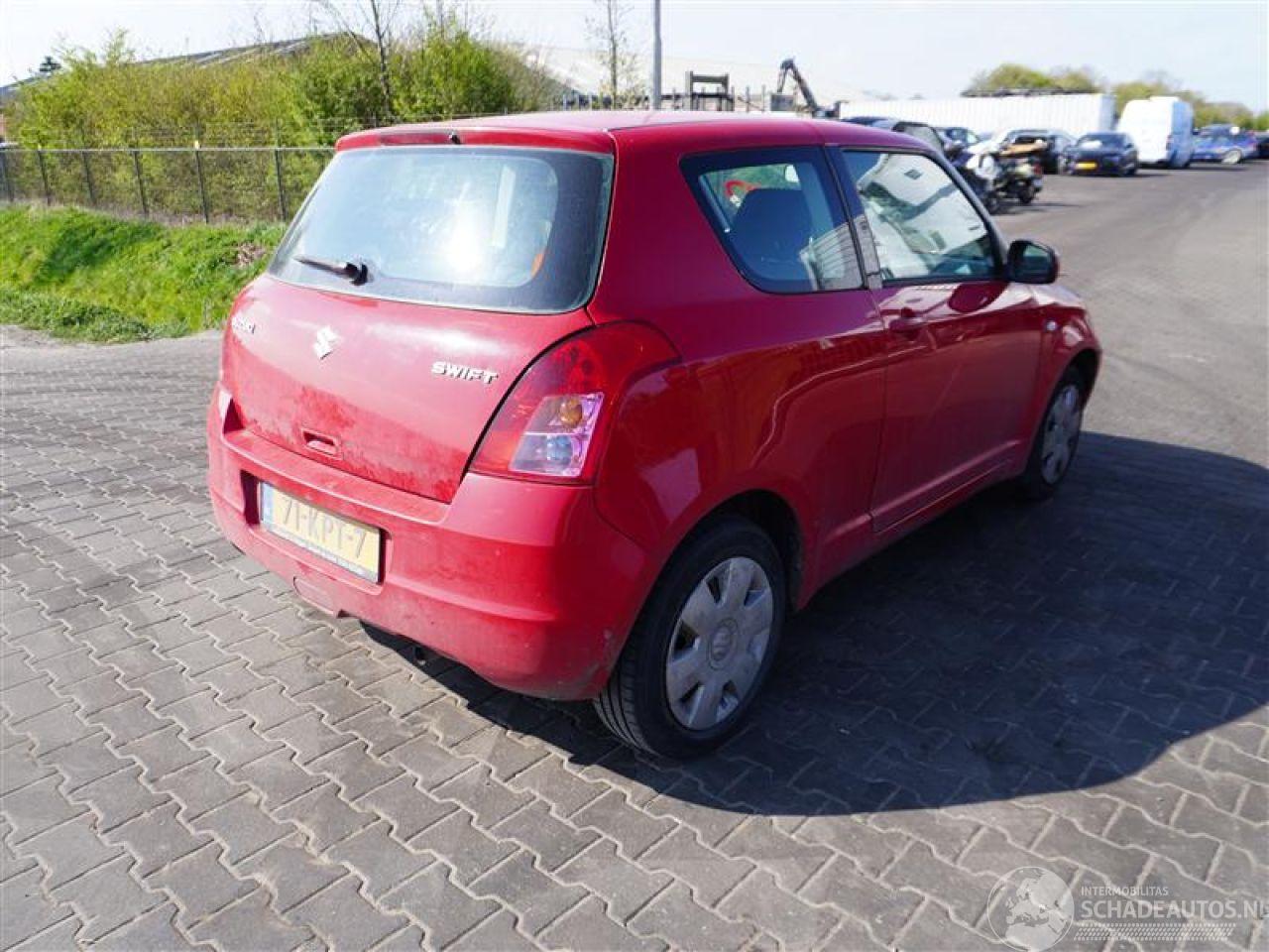 Suzuki Swift 1.3