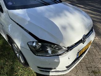 Volkswagen Golf 1.0 tsi picture 11