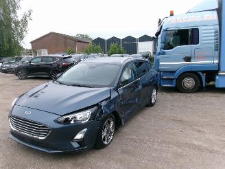 Ford Focus 1.5 Tdci  Break Cool & Connect picture 1