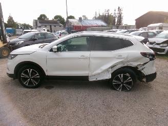 Nissan Qashqai 1.3 Design Automatic picture 21