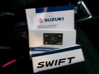 Suzuki Swift 1.2 Avantage 5 Drs picture 32