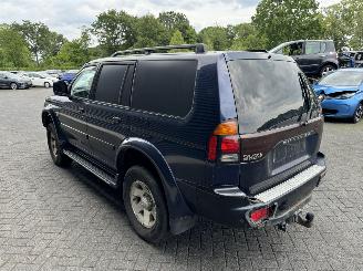 Mitsubishi Pajero  picture 5