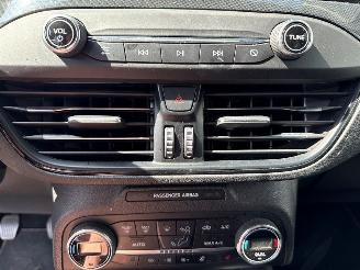 Ford Focus ST-Line 1.0 EcoBoost 12V Hybrid 125 Combi/o  Elektrisch Benzine 999cc 92kW (125pk) picture 16
