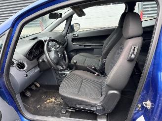 Mitsubishi Colt 1.1 12V Hatchback  Benzine 1.124cc 55kW (75pk) FWD picture 12