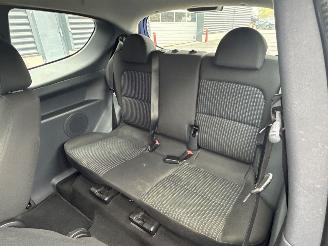 Mitsubishi Colt 1.1 12V Hatchback  Benzine 1.124cc 55kW (75pk) FWD picture 11