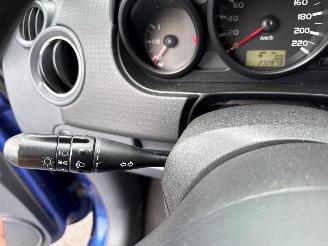 Mitsubishi Colt 1.1 12V Hatchback  Benzine 1.124cc 55kW (75pk) FWD picture 16