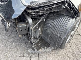 Kia Picanto 1.0 12V Hatchback  Benzine 998cc 49kW (67pk) FWD picture 28