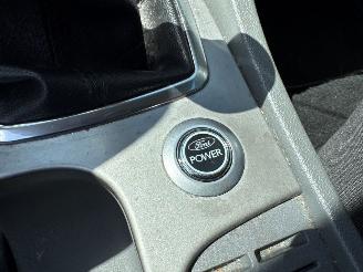 Ford Focus 1.6 16V Hatchback  Benzine 1.596cc 74kW (101pk) FWD picture 16