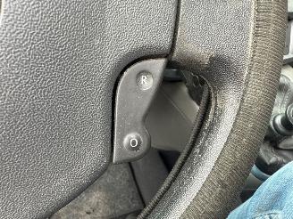 Renault Scenic 2.0 200 16V Coupe 2Dr Benzine 1.998cc 100kW (136pk) RWD picture 22