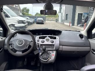 Renault Scenic 2.0 200 16V Coupe 2Dr Benzine 1.998cc 100kW (136pk) RWD picture 11