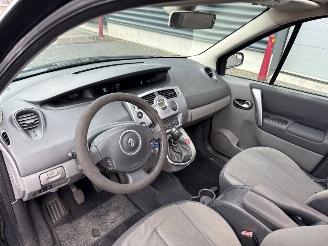 Renault Scenic 2.0 200 16V Coupe 2Dr Benzine 1.998cc 100kW (136pk) RWD picture 13