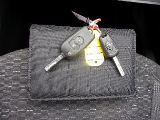 Opel Astra 1.2 EDITION picture 17