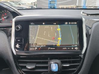 Peugeot 208 1.2 PureTech Blue Lion picture 26