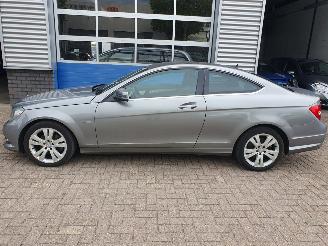 Mercedes C-klasse Automaat COUPE 220 CDI picture 2
