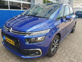Voiture accidenté Citroën C4 PICASSO 1.2 PureTech Selection 2017/3