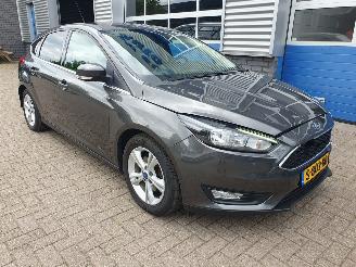 Ford Focus 1.5 Titanium picture 7