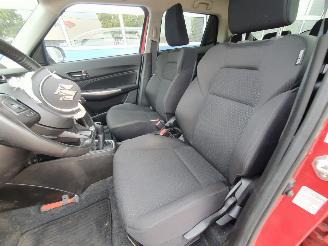 Suzuki Swift 1.2 Style Smart Hybrid picture 15